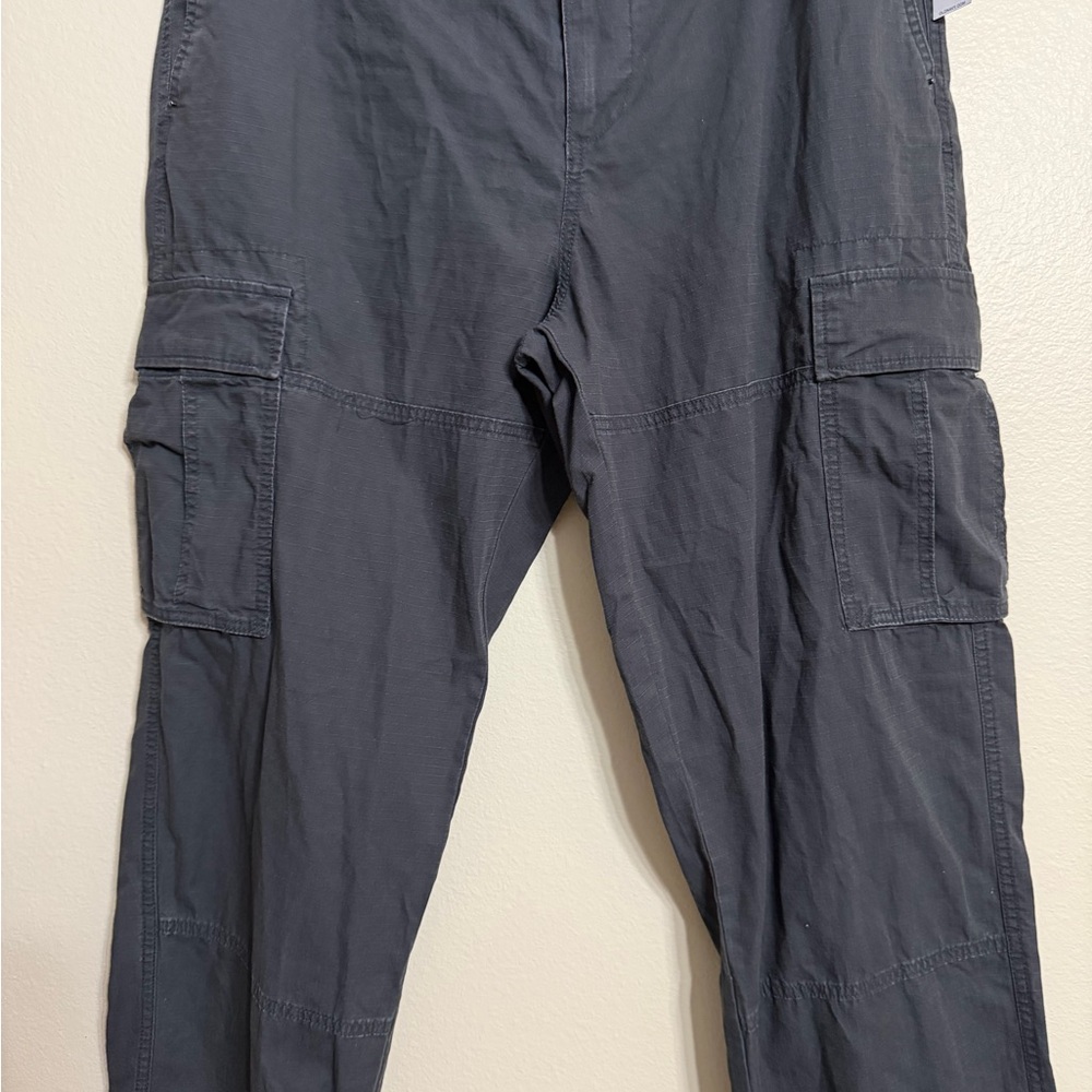 Old Navy Men's Charcoal Cargo Pants